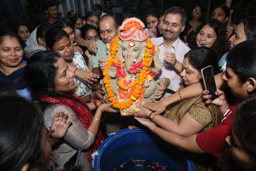 Ganapati Visarjan XIX 23-9-23